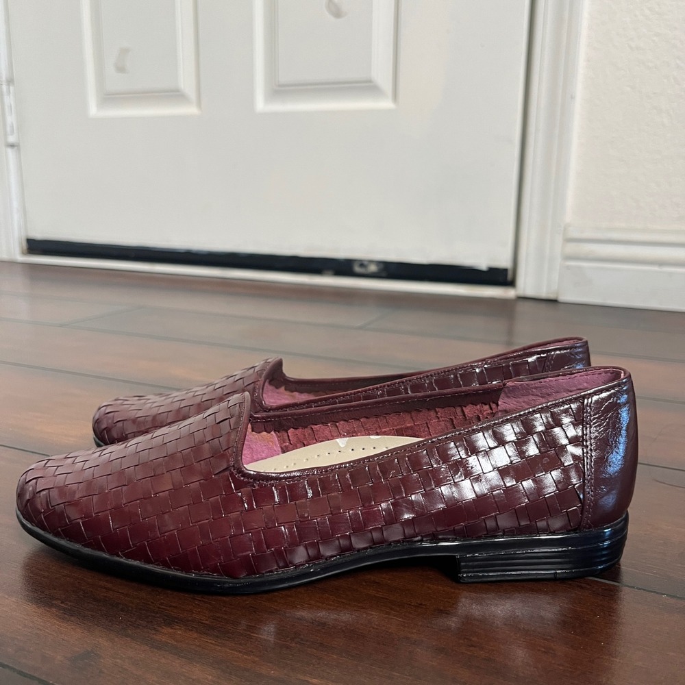New Trotter Liz III Flats Loafers Women Size 7.5 Burgundy Leather Basketweave - Picture 6 of 11